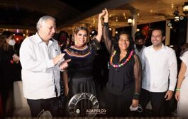 El Tianguis PODER TURISTICO DE GUERRERO Unidos con Evelyn y Abelina.