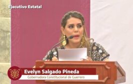 TOMA DE POSESIÓN Lic. Evelyn Salgado, gobernadora de Guerrero da la Bienvenida a Ricardo Flores González como comandante de la Novena Región Militar.