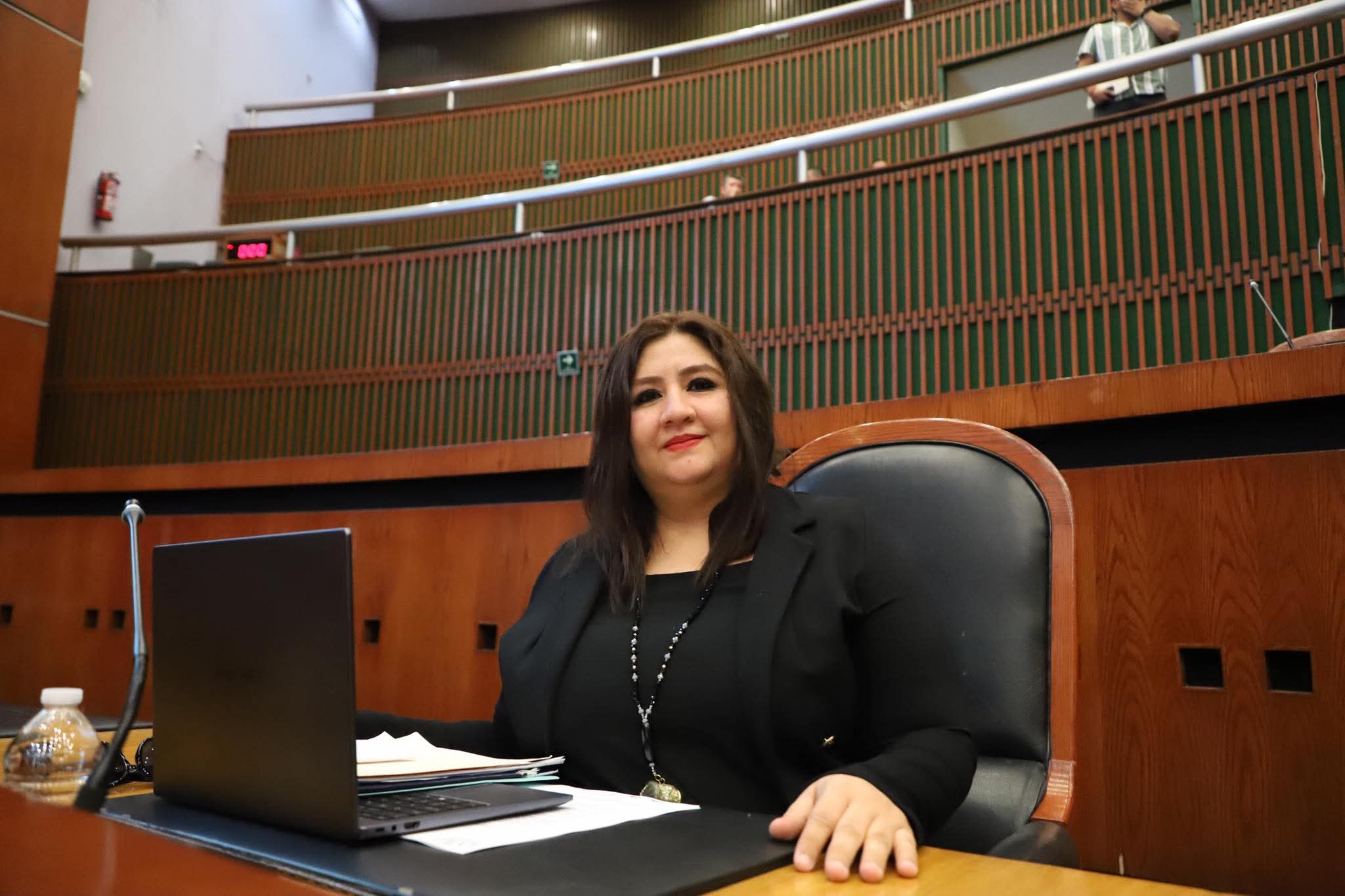 DIANA BERNABÉ Diputada Morena propone exentar de cobros a vehículos por víctimas de delitos, robo o modalidades; víctima. La LXIV Legislatura recuenta; 32 Sesiones en el Segundo Periodo Ordinario.