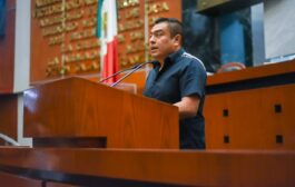 Proponen Expedir nombramientos y credenciales a Secretarios Técnicos del Congreso de Guerrero, iniciativa del diputado Jhobanny Jiménez Mendoza.